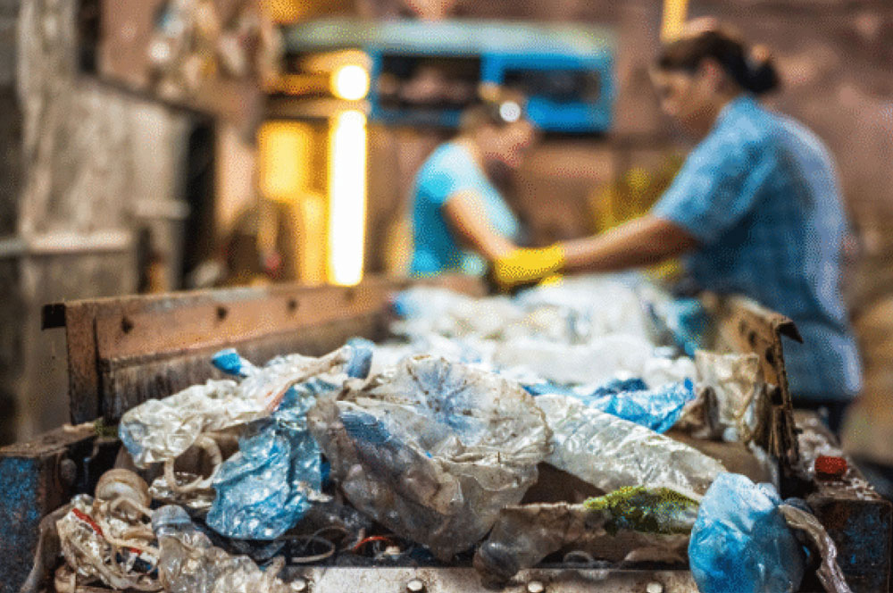 آیا صنعت بازیافت پلاستیک اروپا قابل نجات است؟ فرصتی بی نظیر برای صنعت بازیافت و الیاف پلی استر استیپل ایران